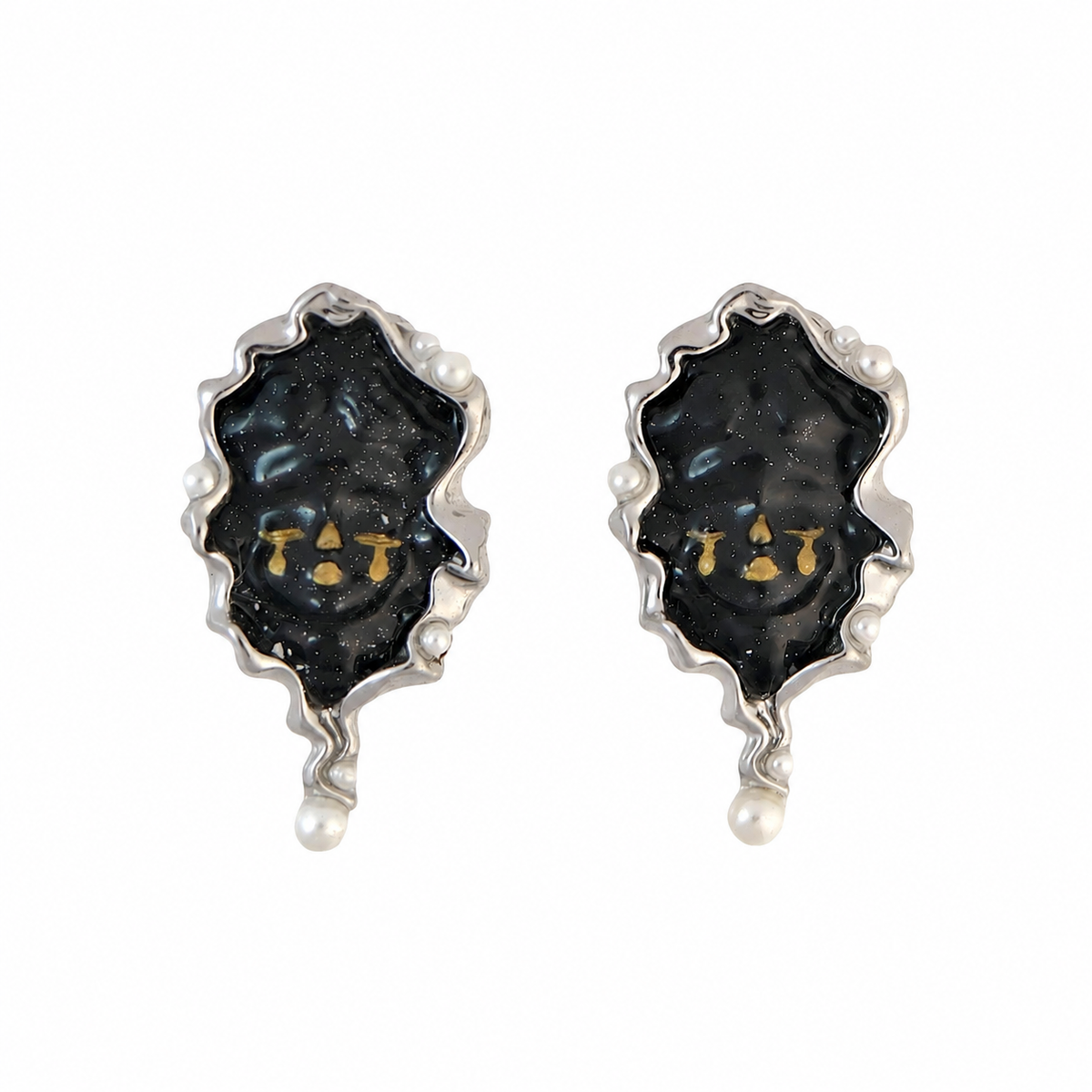 Black Witch’s Tears Earrings