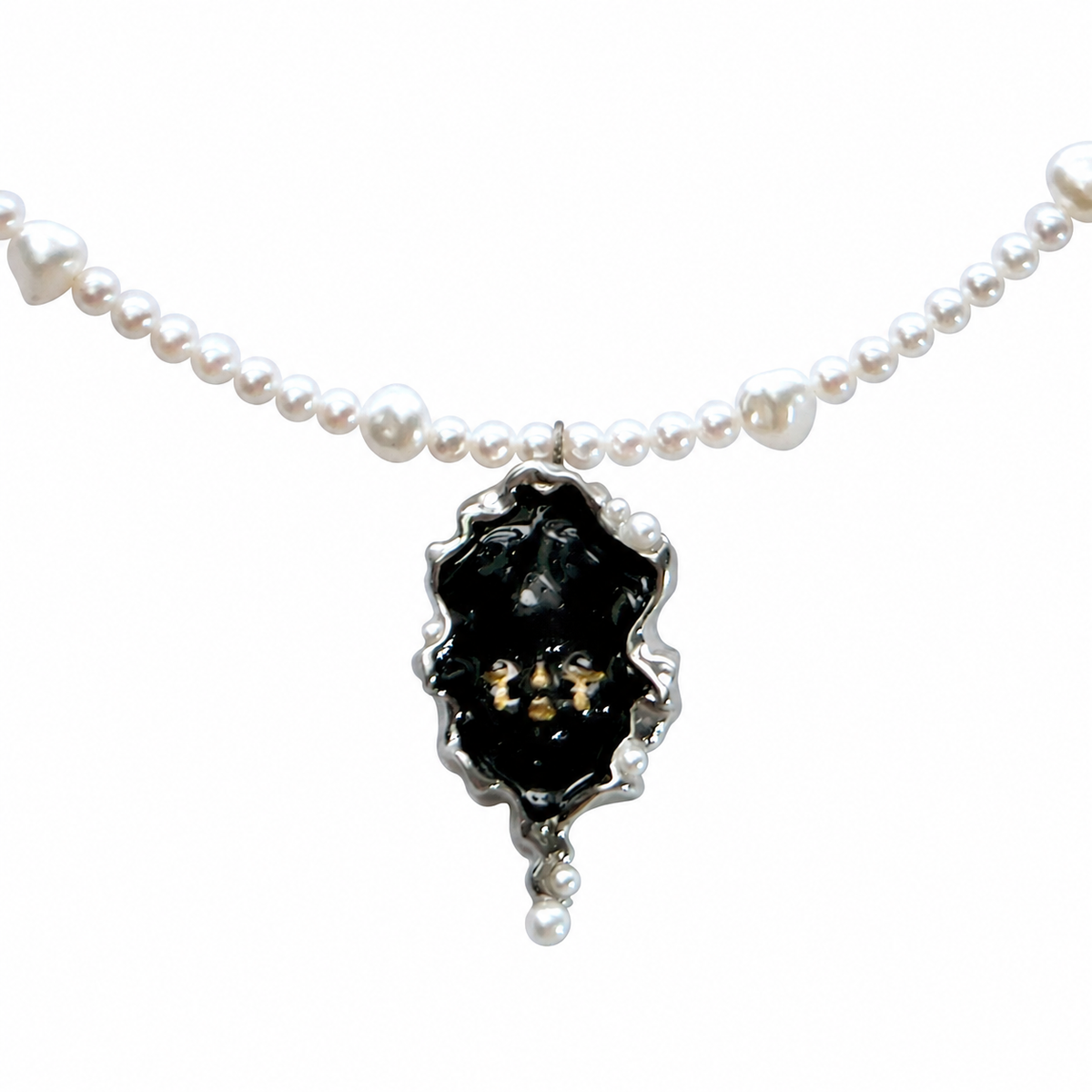 Black Witch’s Tears Necklace