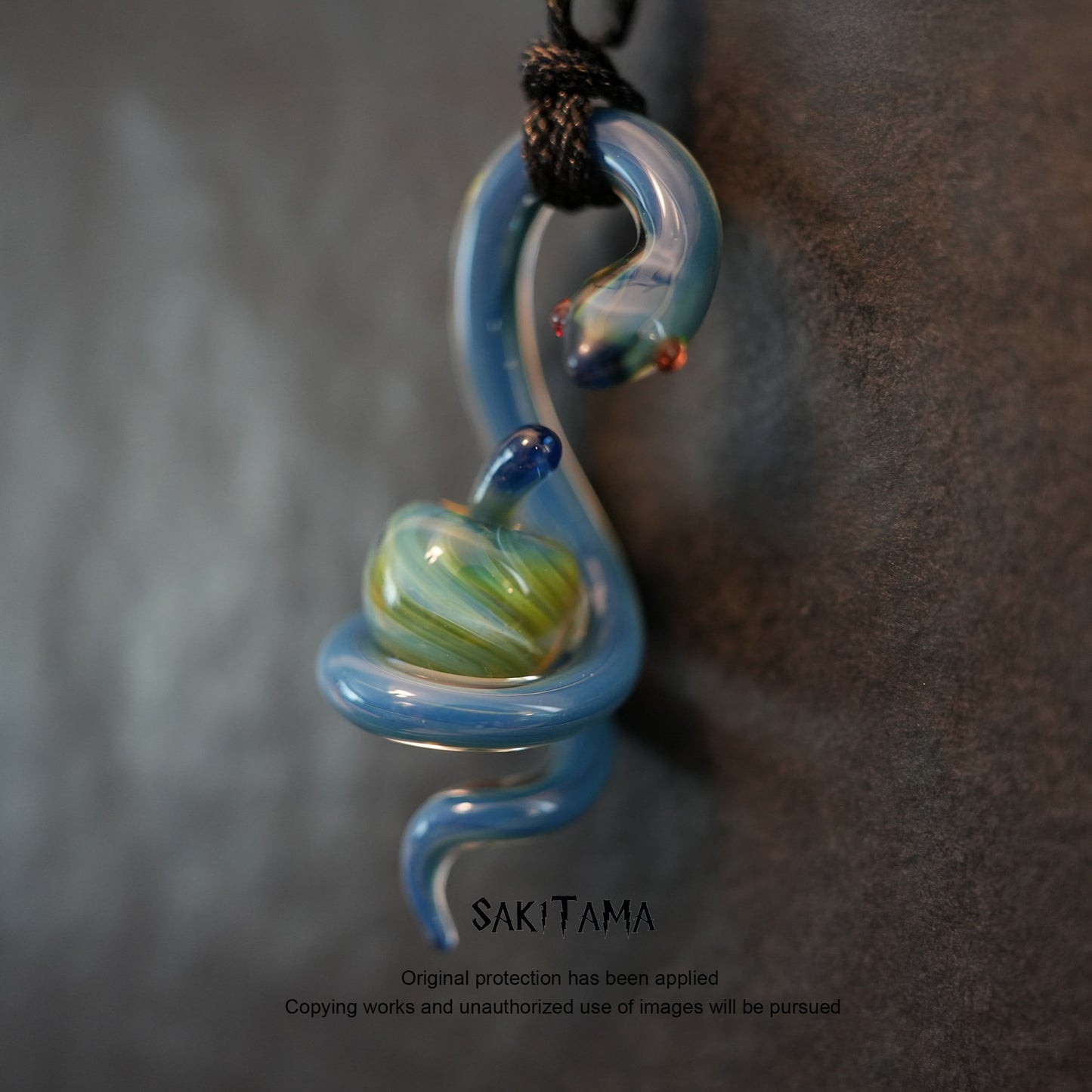 Ocean Envy – Snake &amp; Apple | Handmade Glasswork